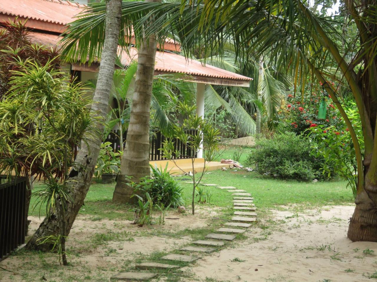 Beach Lagoon Guesthouse Tangalle Kültér fotó