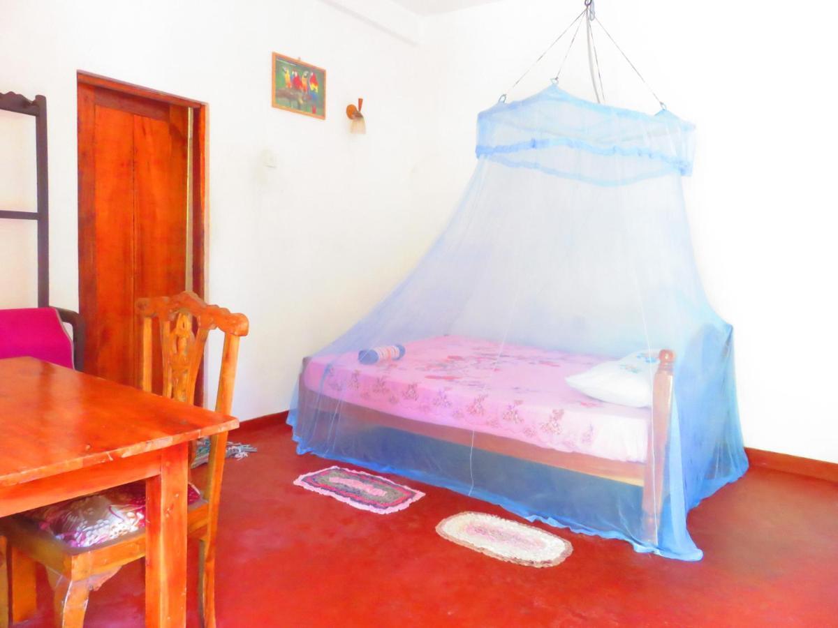 Beach Lagoon Guesthouse Tangalle Kültér fotó